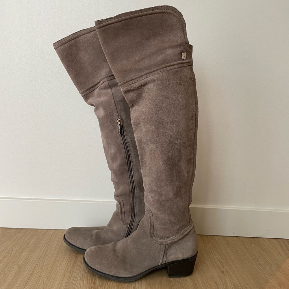 Vince Camuto Over the knee Grey Suede Boots - size 7